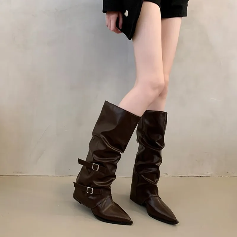 2024 envío gratis New Designer Men Womens Snow Bots zapatos de algodón de invierno zapatos de piel cálida botas negras botines