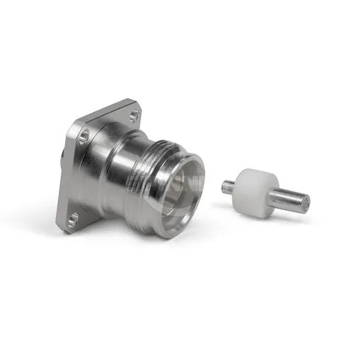 4.310 CONECTOR HEMBRA PANEL DE MONTAJE 4 HOYOS RG401/U