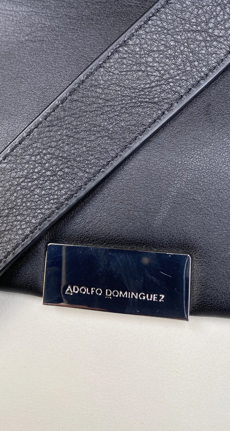 ADOLFO DOMÍNGUEZ Cartera Cuero