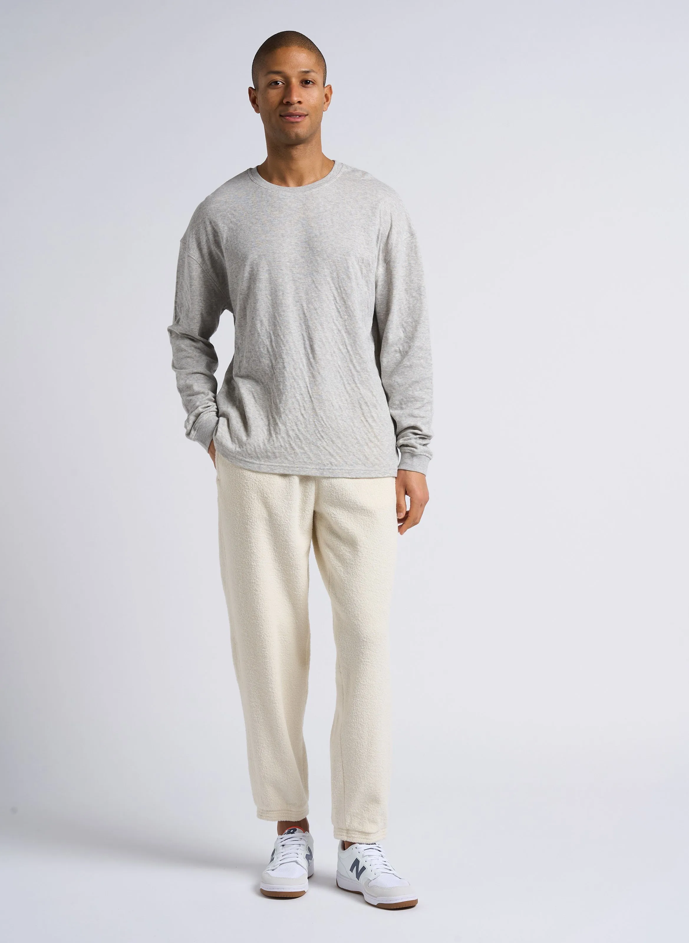 AMERICAN VINTAGE BOBYPARK  JOGGING DE TELA DE RIZO DE ALGODóN ORGáNICO EN BEIGE
