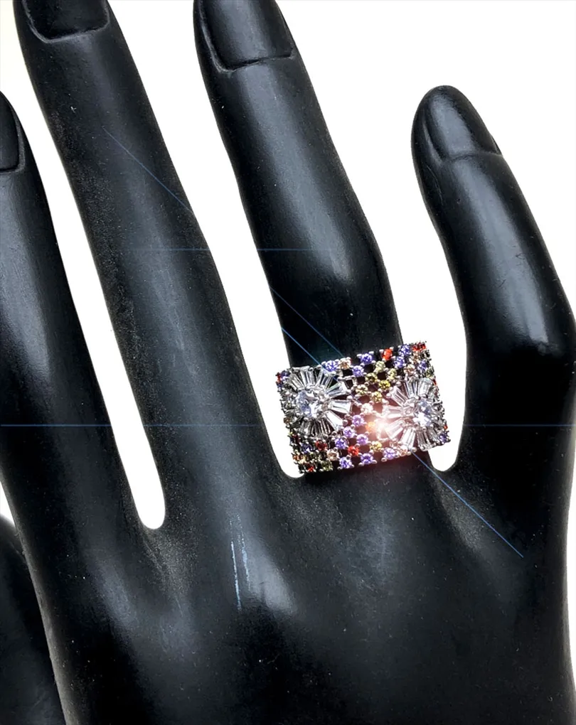 ANILLOS GRANDES DE MUJER PLATEADOS CON PEDRERIA FINA