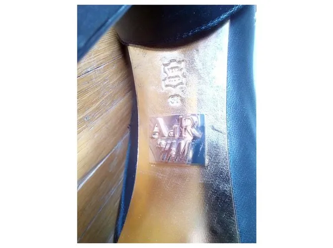 Anna Dello Russo pour H & M ANNA DELLO RUSSO per H&M Botas altas de cuero negro 