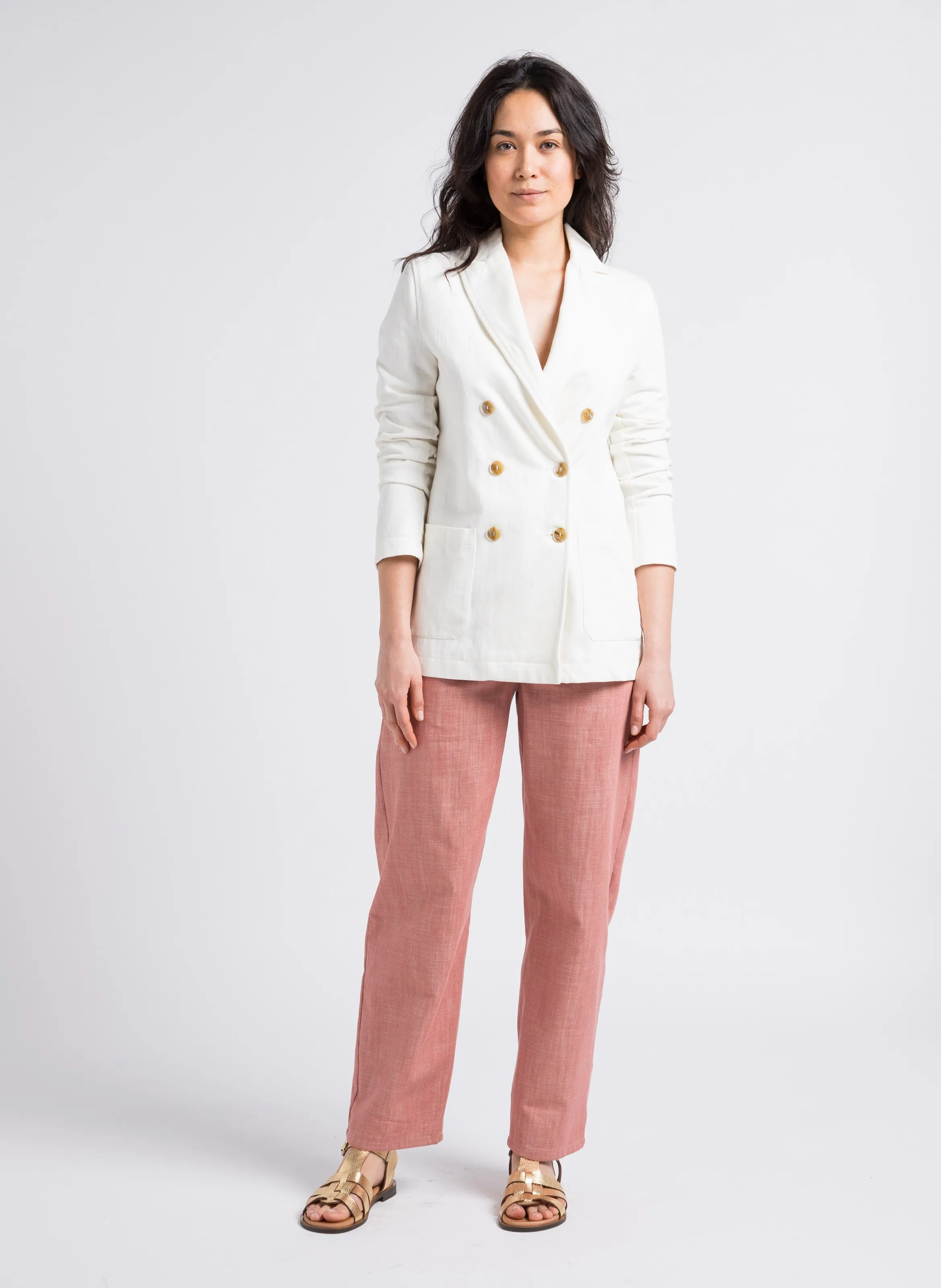 ATTIC AND BARN ESTILO  CHAQUETA CON CUELLO SASTRE EFECTO VAQUERO EN BEIGE