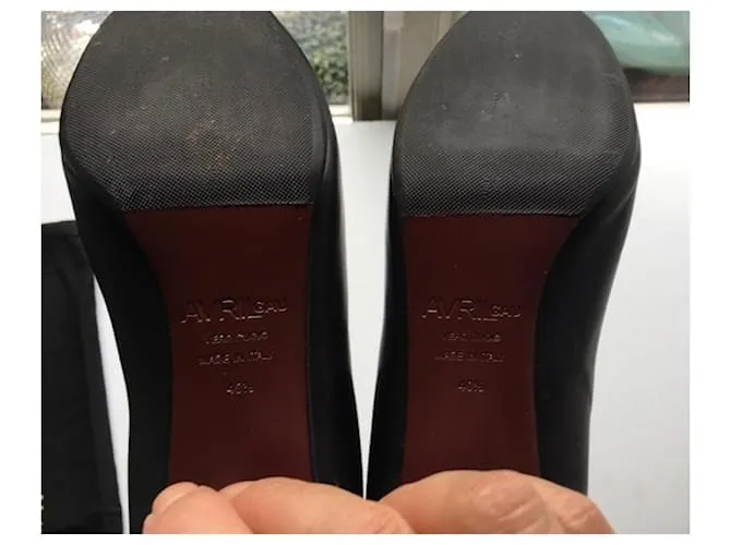AVRIL GAUL Botas altas de piel negras T40,5 ES MUY BUEN ESTADO Negro 