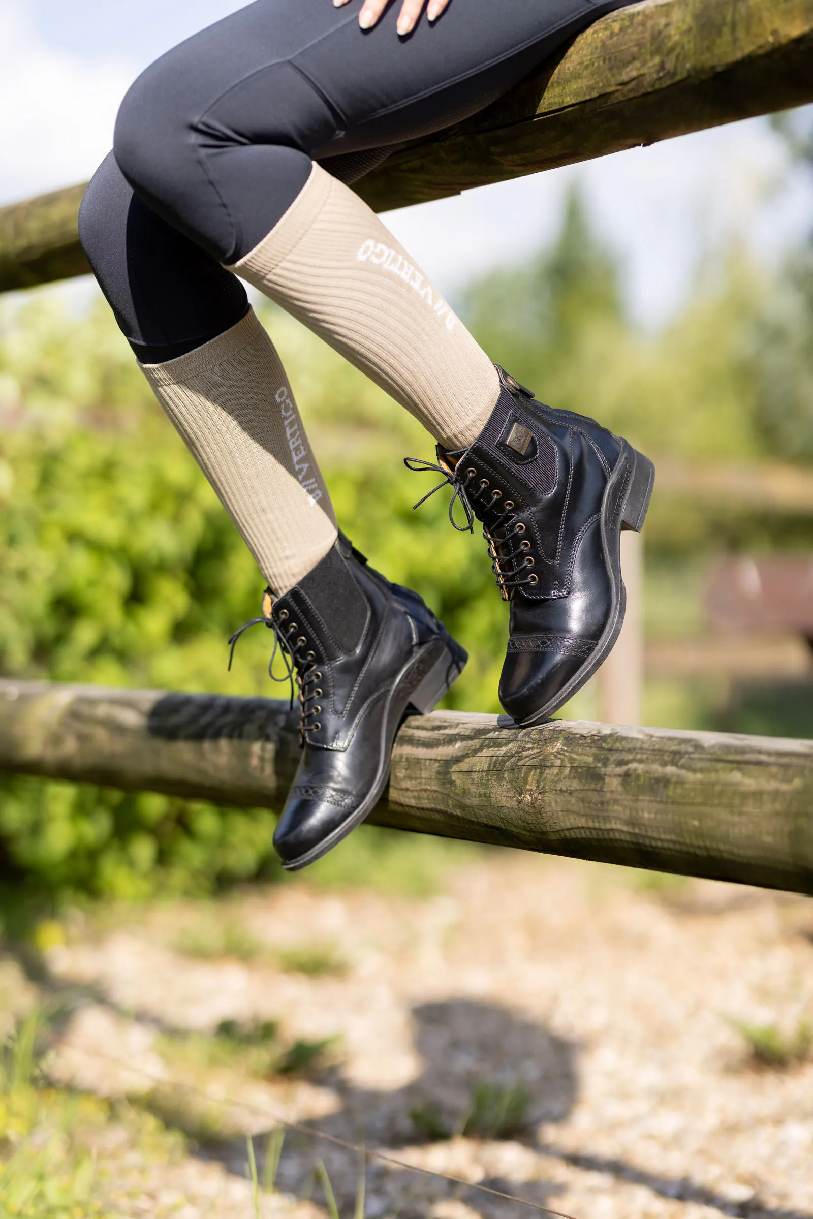 B Vertigo Botines de Cuero con CordonesDelanteros para Mujer Jupiter