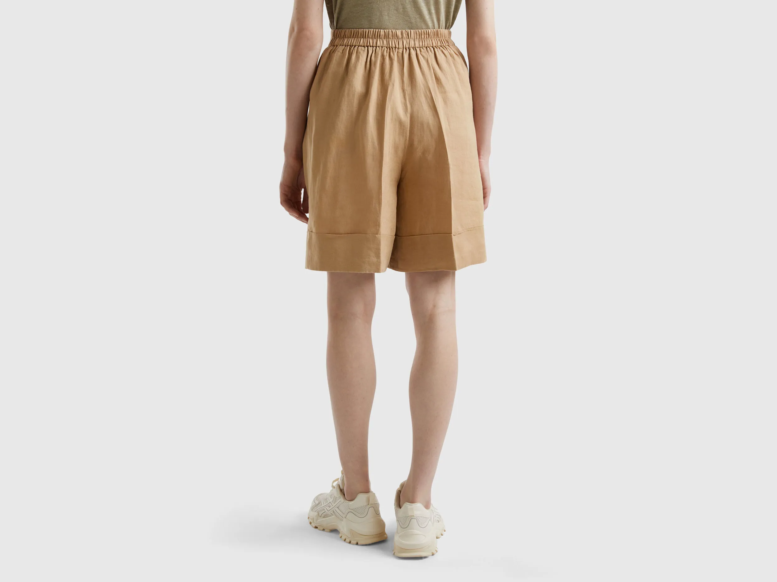 Bermudas de 100 % lino con vuelta