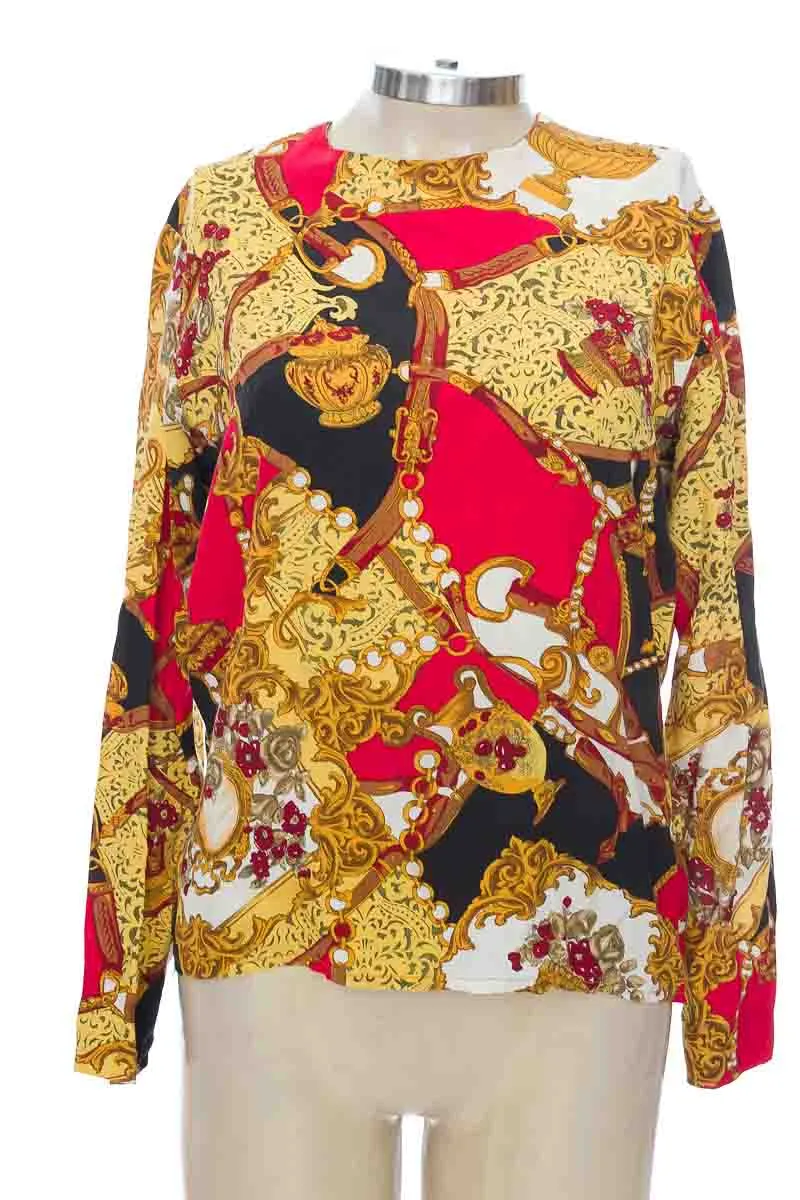 BLUSA COLOR ESTAMPADO  CLOSEANDO