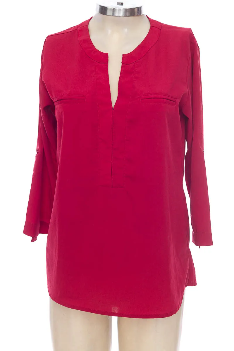 BLUSA COLOR VINOTINTO  CLOSEANDO