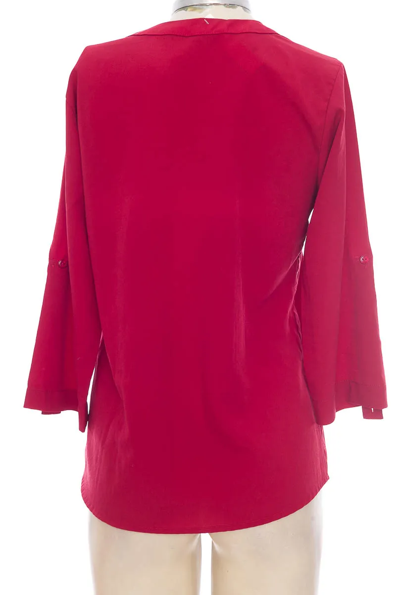 BLUSA COLOR VINOTINTO  CLOSEANDO