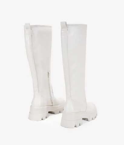 Botas altas beige con suela track