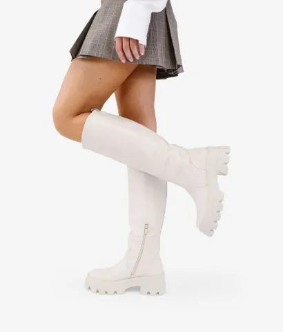 Botas altas beige con suela track