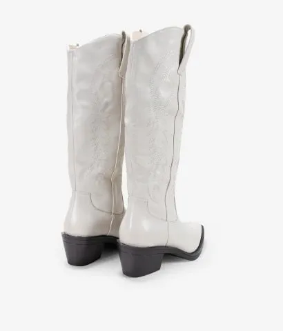 Botas altas cowboy beige con bordado 