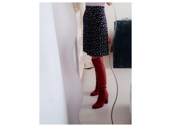 Botas altas de muslo de cuero Sam Edelman en rojo oxidado. Nunca usado. Roja 