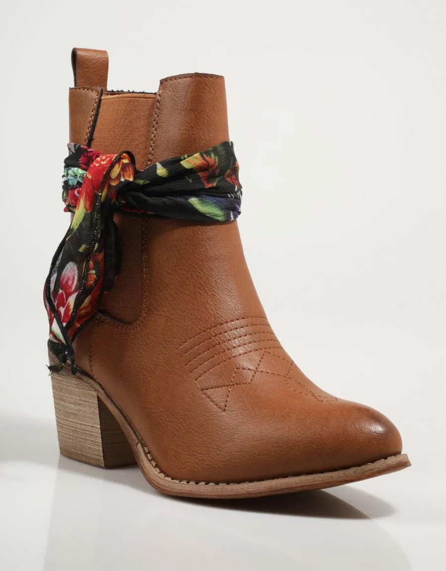  botines CHIKA10 Lily 22 en Cuero 81012