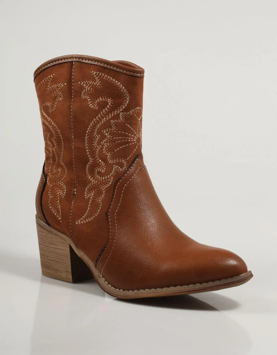  botines CHIKA10 Lily 25 25584 en Cuero 84079
