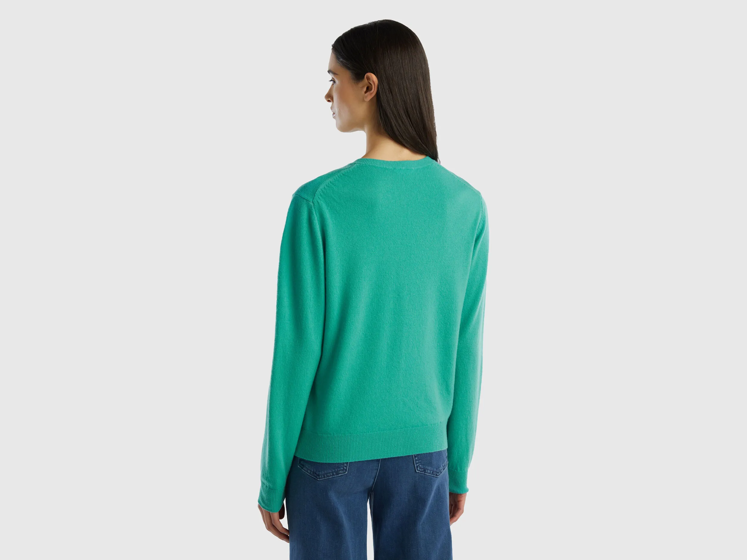 Cárdigan de cuello redondo verde claro de pura lana merina