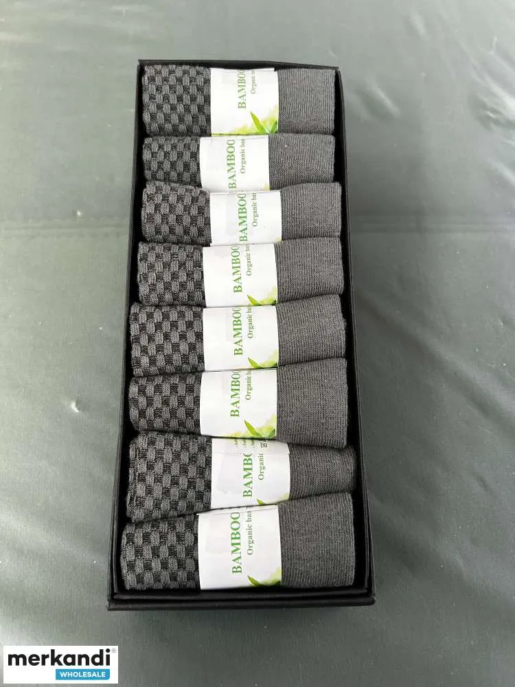 Calcetines de bambú Biomondi disponibles en grandes cantidades