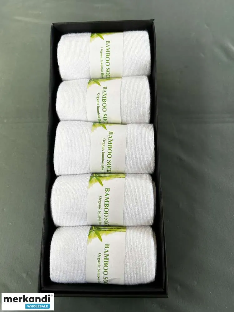 Calcetines de bambú Biomondi disponibles en grandes cantidades