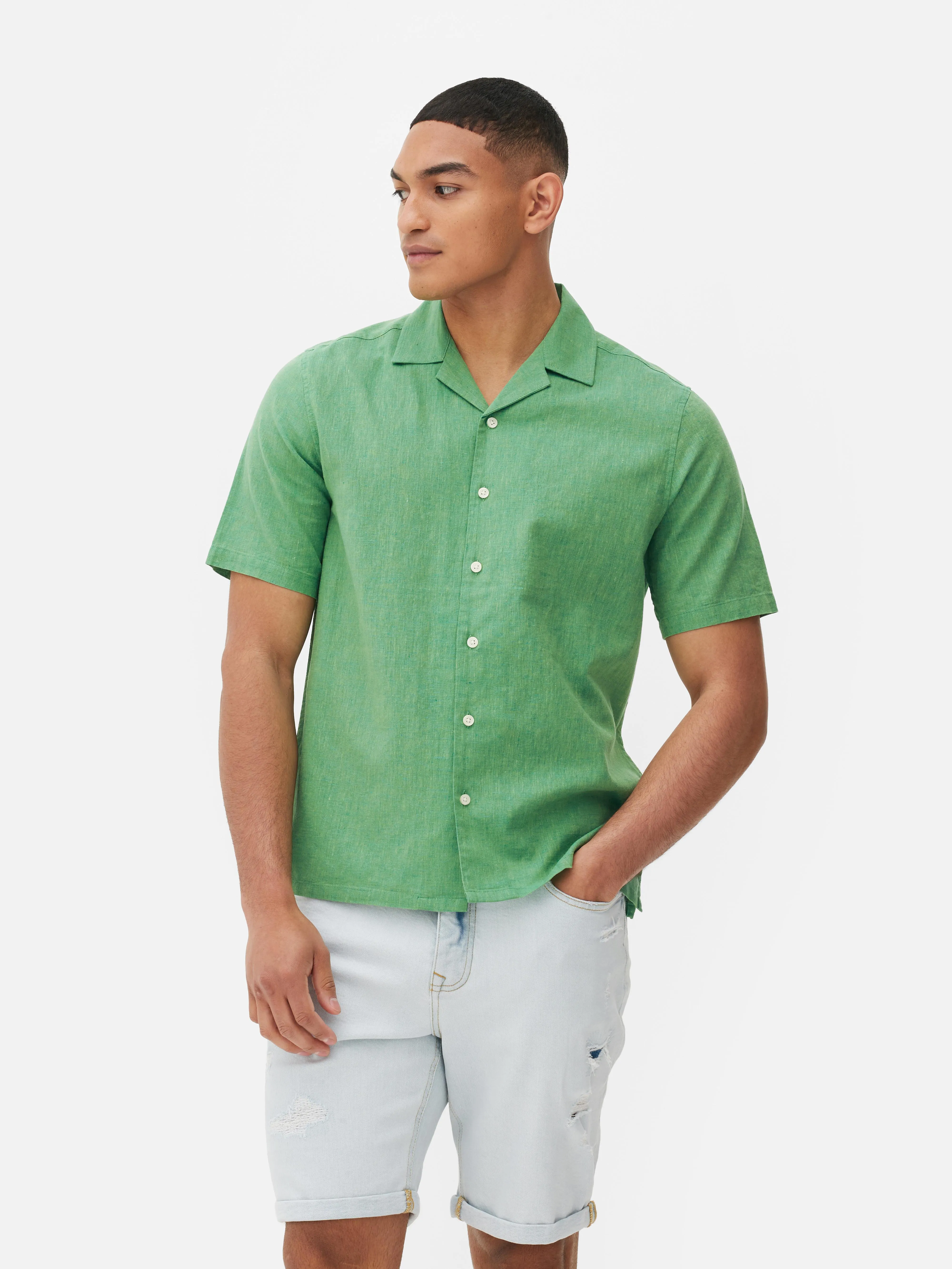 Camisa de manga corta con botones