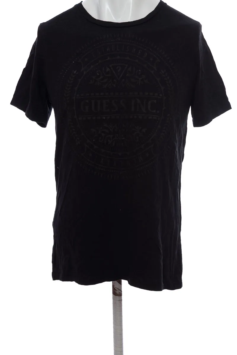 CAMISETA COLOR NEGRO  GUESS