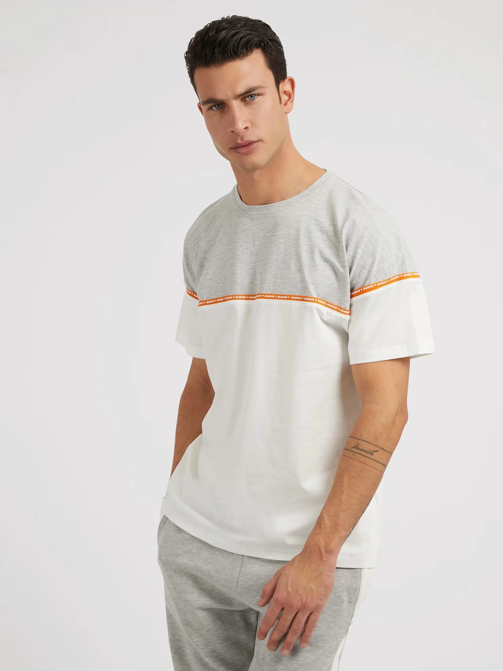 CAMISETA GUESS  Z3GI08 I3Z14 F9VU