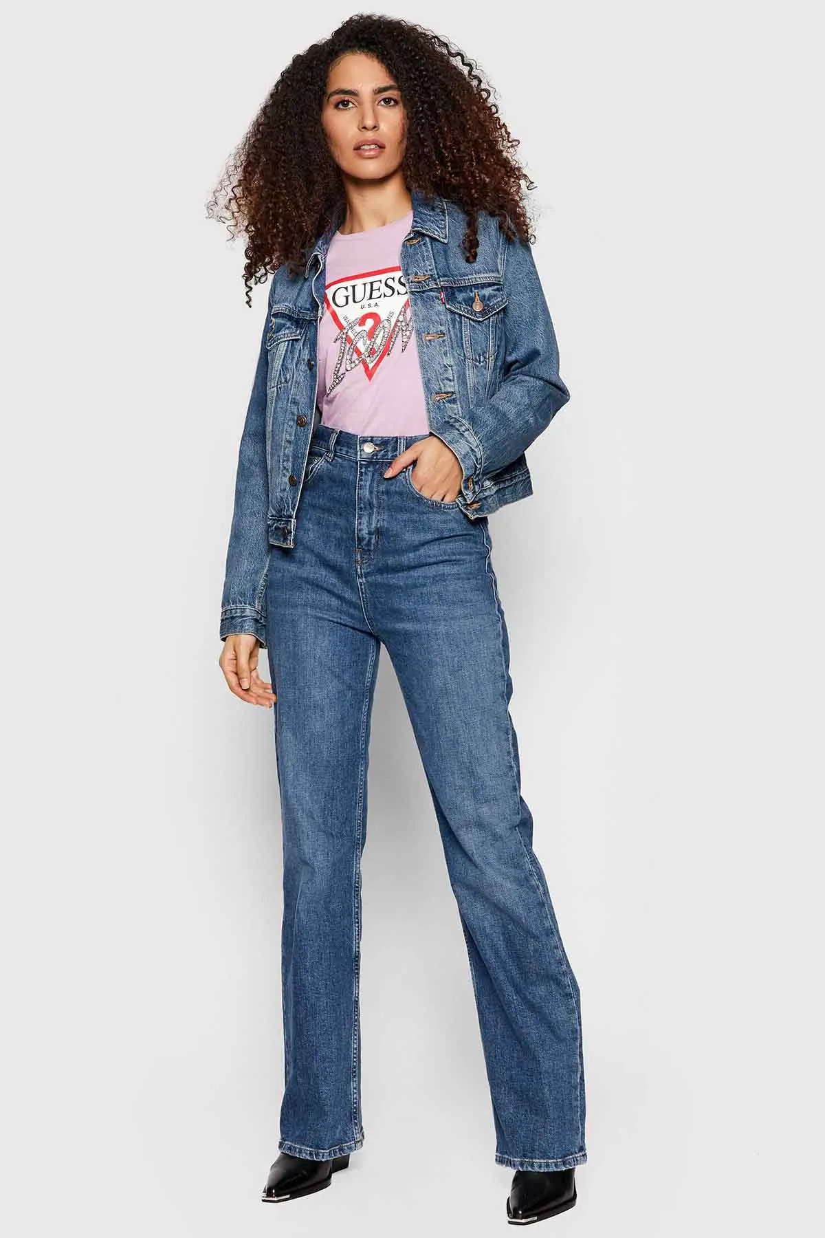 Camiseta para mujer de Guess Jeans – W2RI07I3Z11