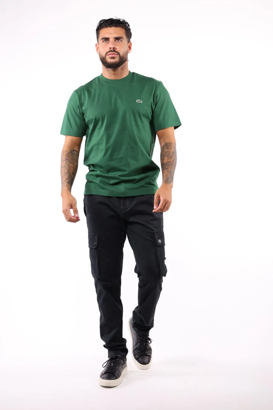 Camiseta verde oscuro con minilogo 