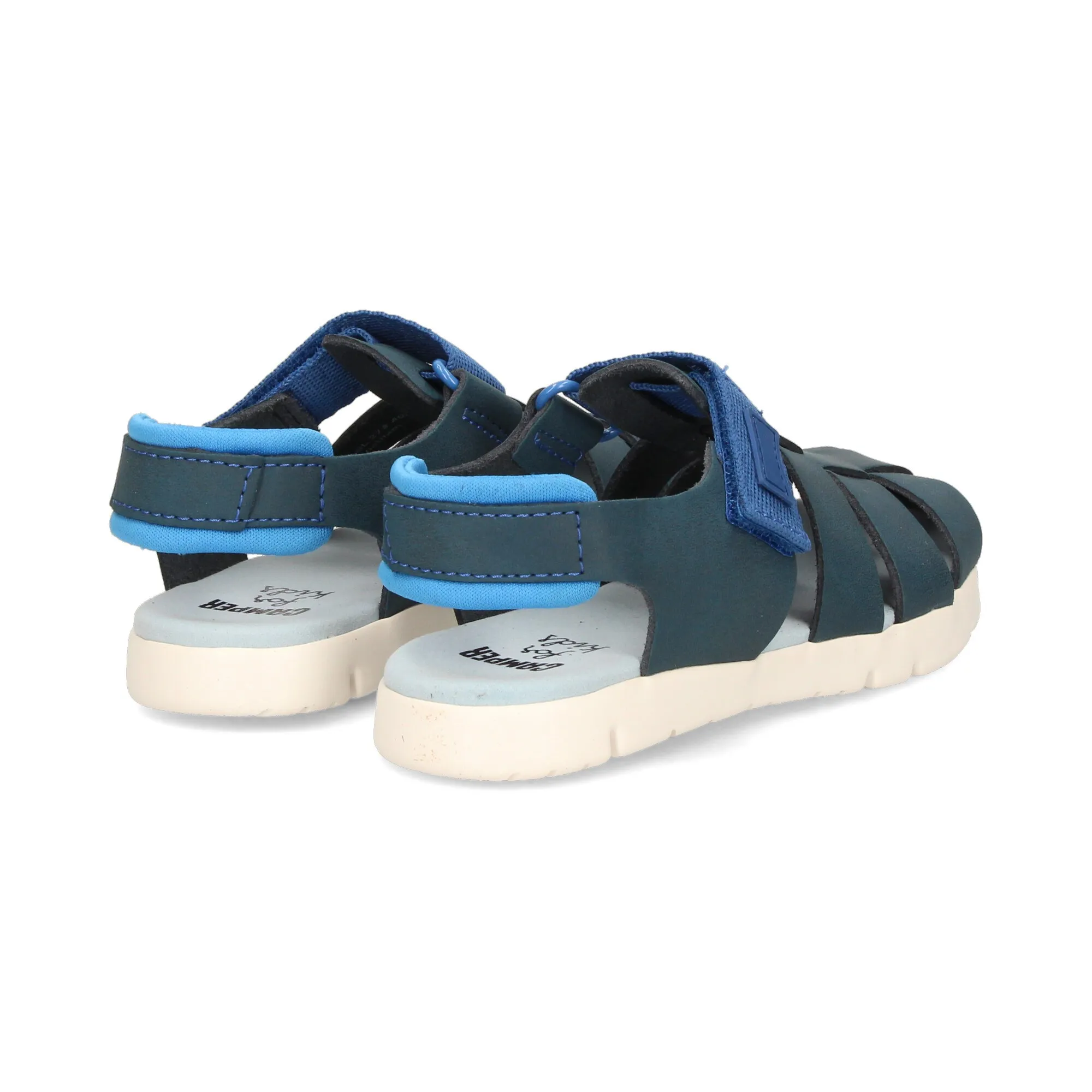 CAMPER Sandalias y chanclas de niño 017