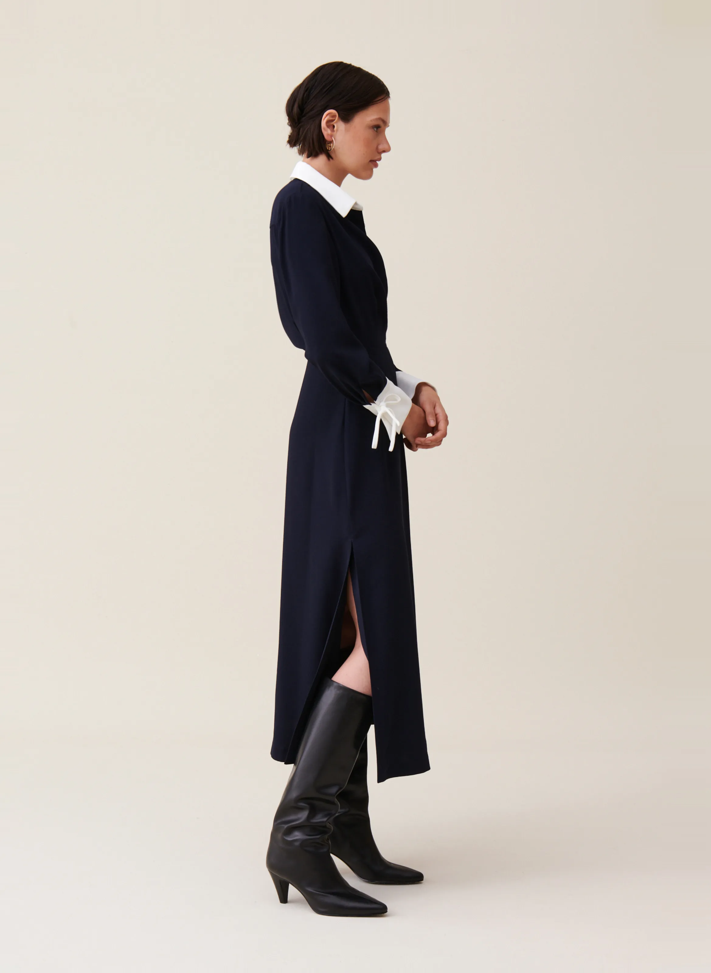 CLAUDIE PIERLOT Vestido entallado cuello clásico en multicolor
