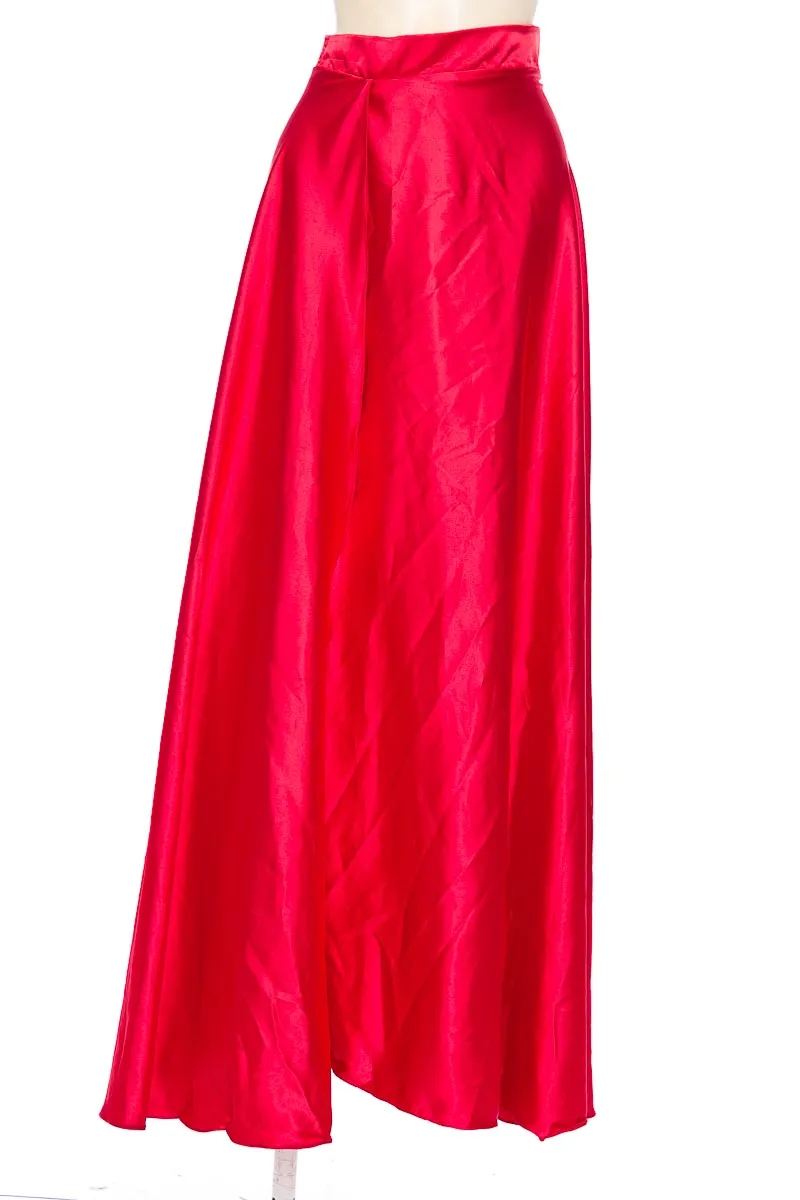 FALDA COLOR ROJO  CLOSEANDO