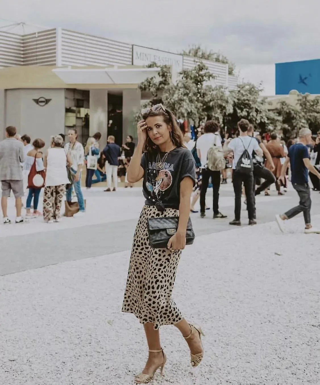Falda de leopardo para mujer de cintura media de cintura alta de satén de seda faldas de guepardo elásticoTALLA L