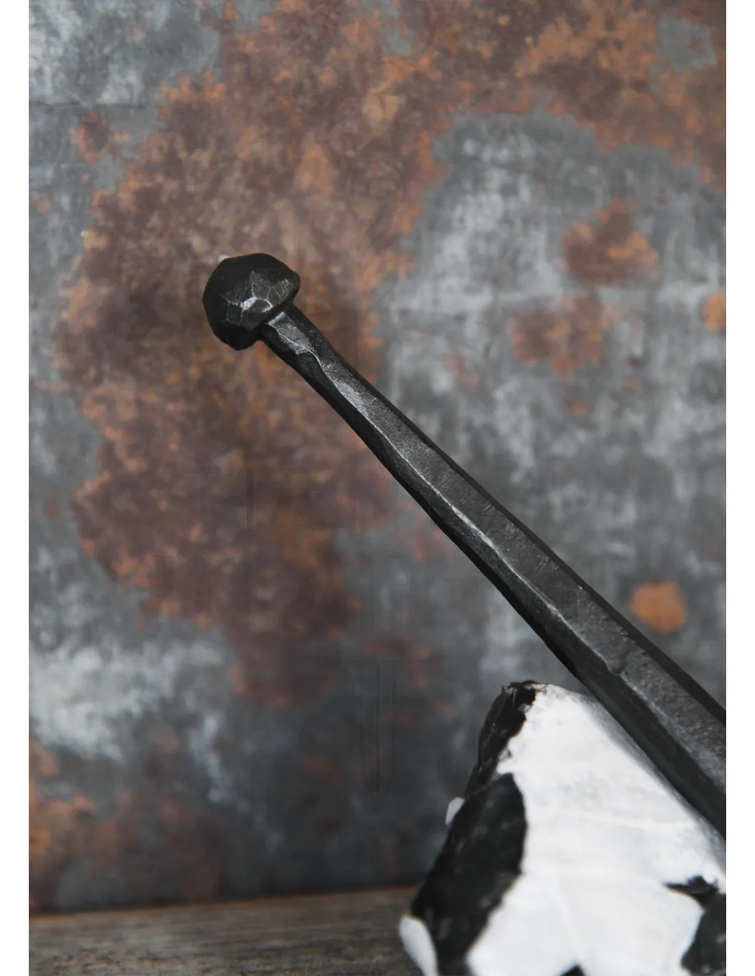 Gancho medieval de hierro forjado para 2 abrigos (17 cm.)