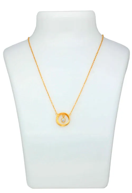 Gargantilla plata chapada con diamante diseño Jorge Revilla