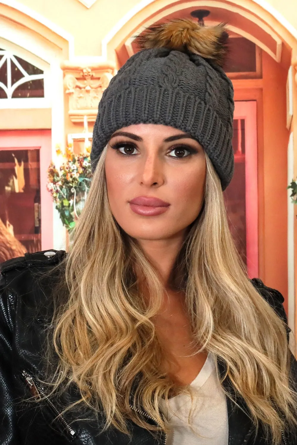 Gorro de lana gris