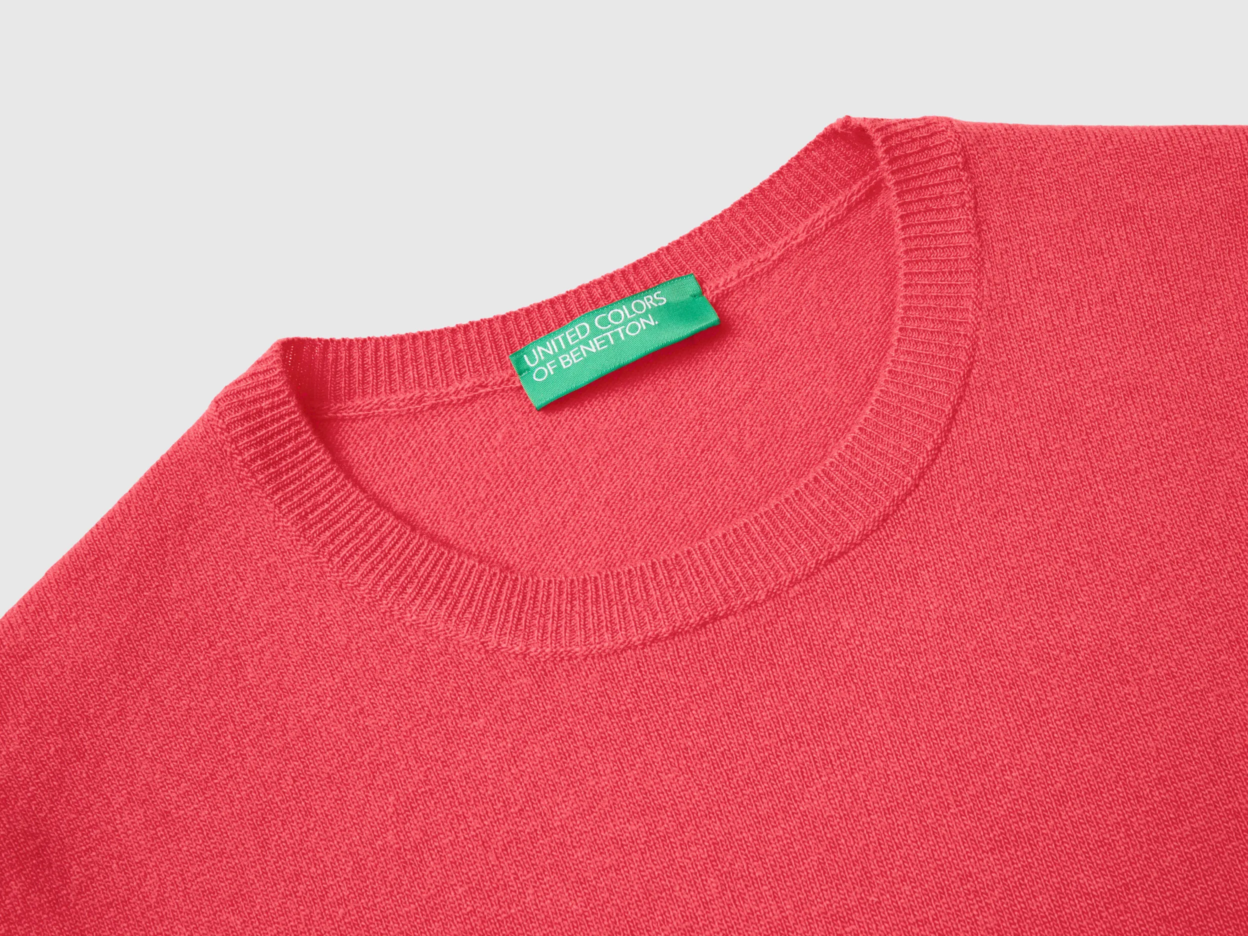 Jersey de cuello redondo fucsia de lana merina