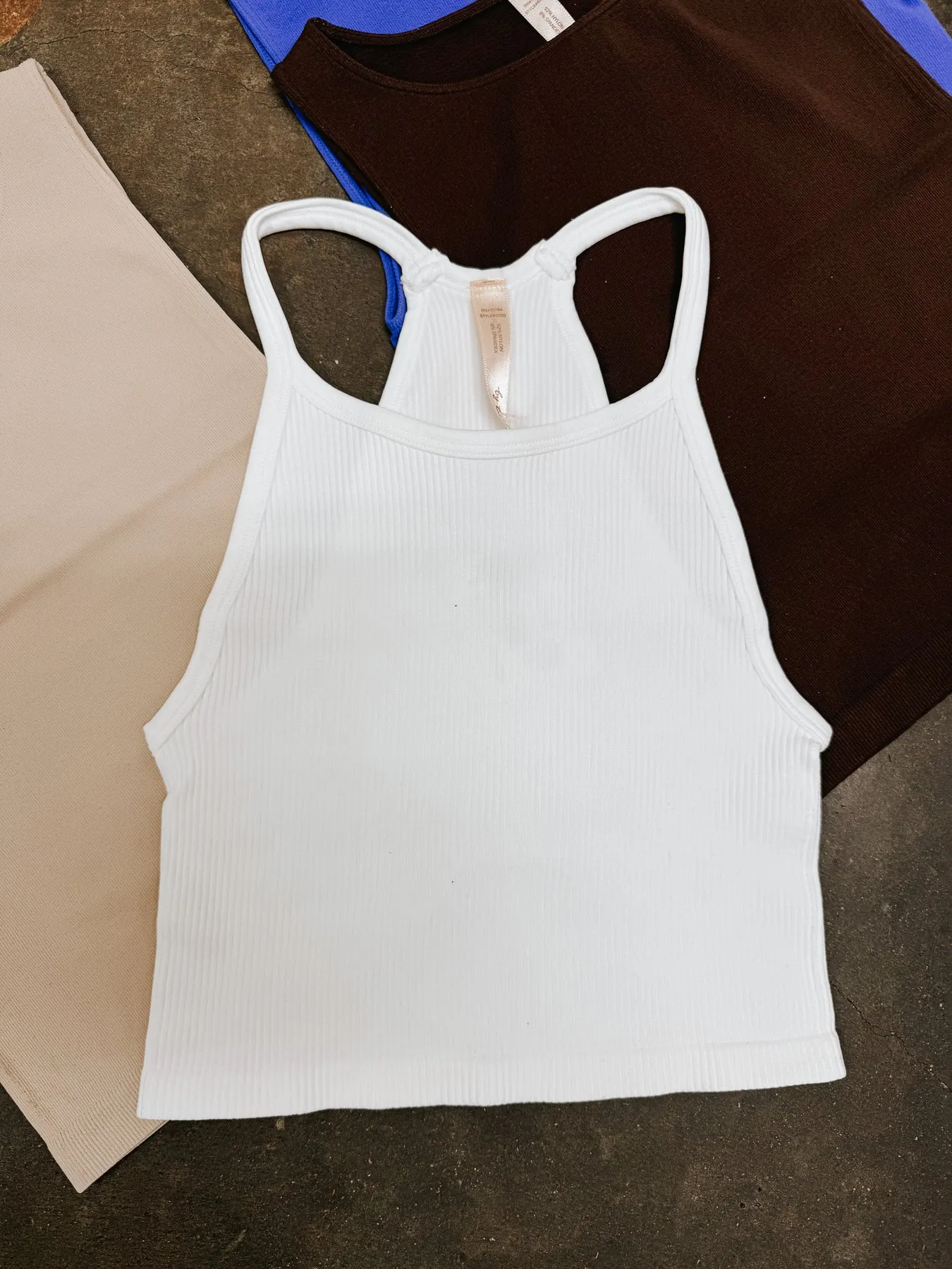 KNOCK OUT HALTER TOP IN WHITE