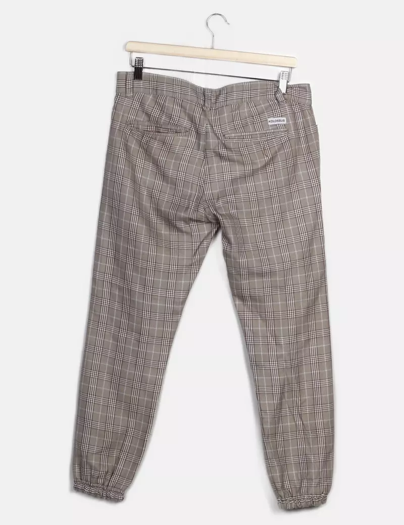 KOLOSSUS Pantalones de chándal y joggers Slouchy