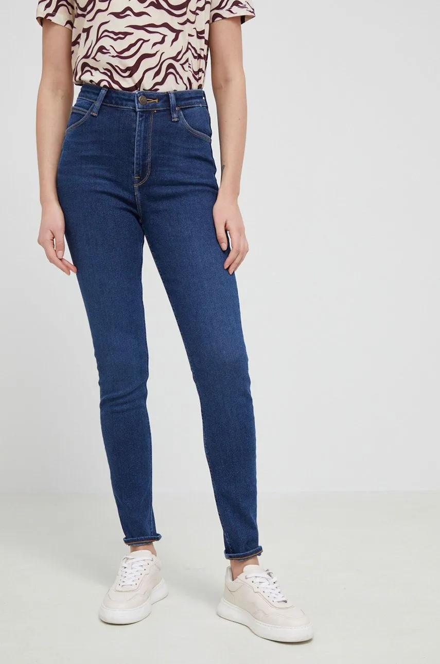 Lee Ivy Worn