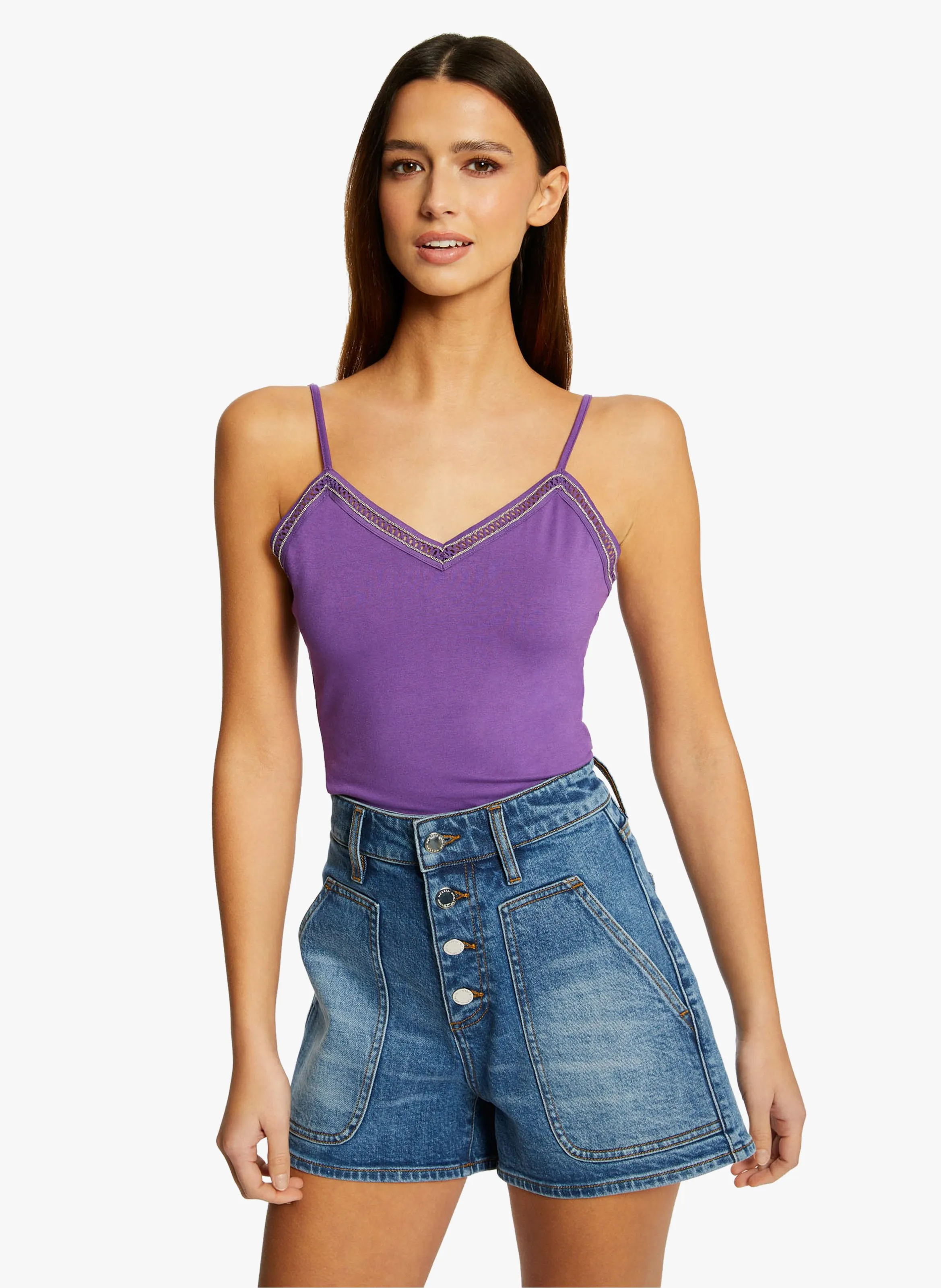 MORGAN BIKS  CAMISETA DE TIRANTES FINOS CON CUELLO DE PICO EN VIOLETA