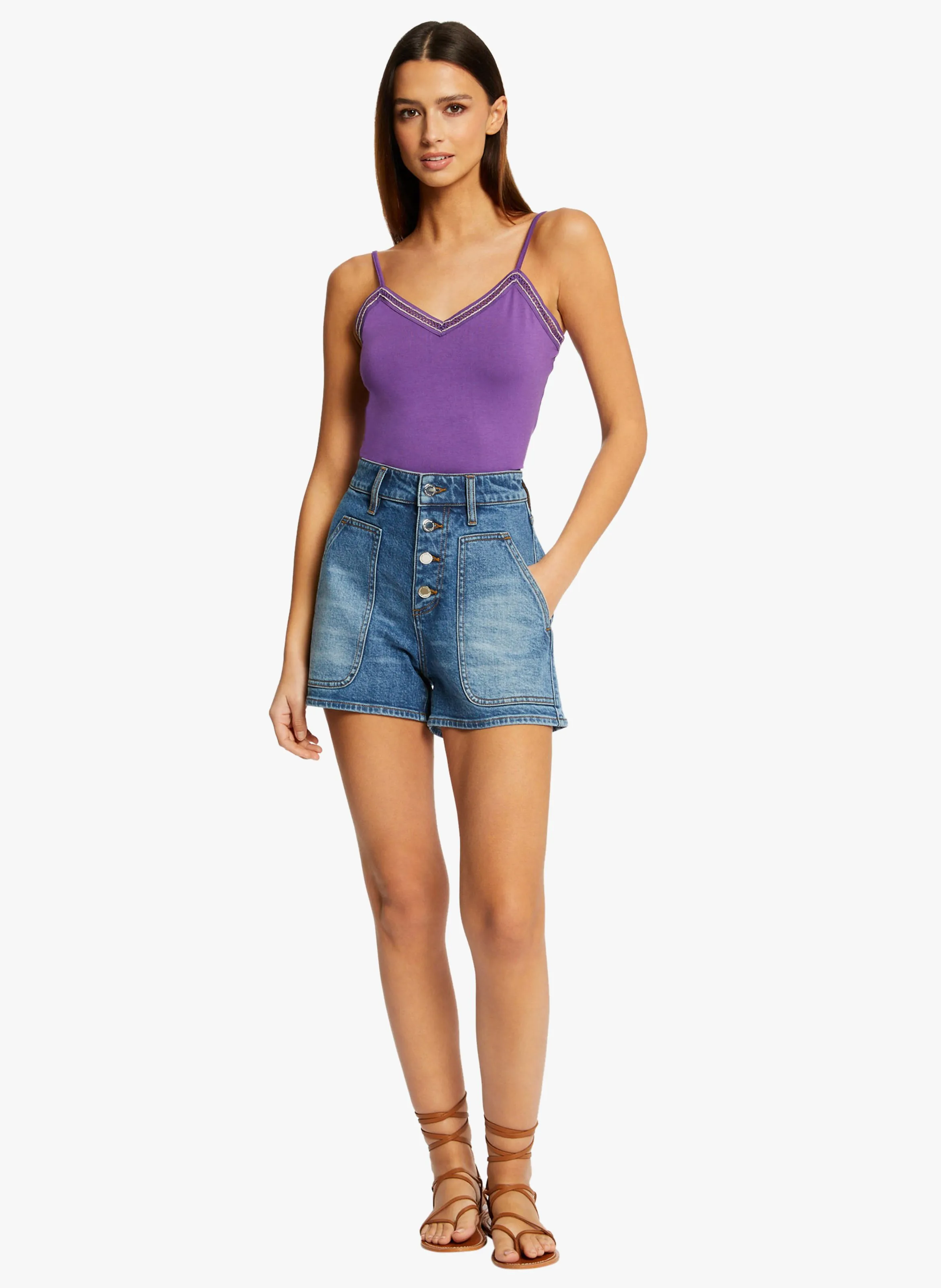 MORGAN BIKS  CAMISETA DE TIRANTES FINOS CON CUELLO DE PICO EN VIOLETA