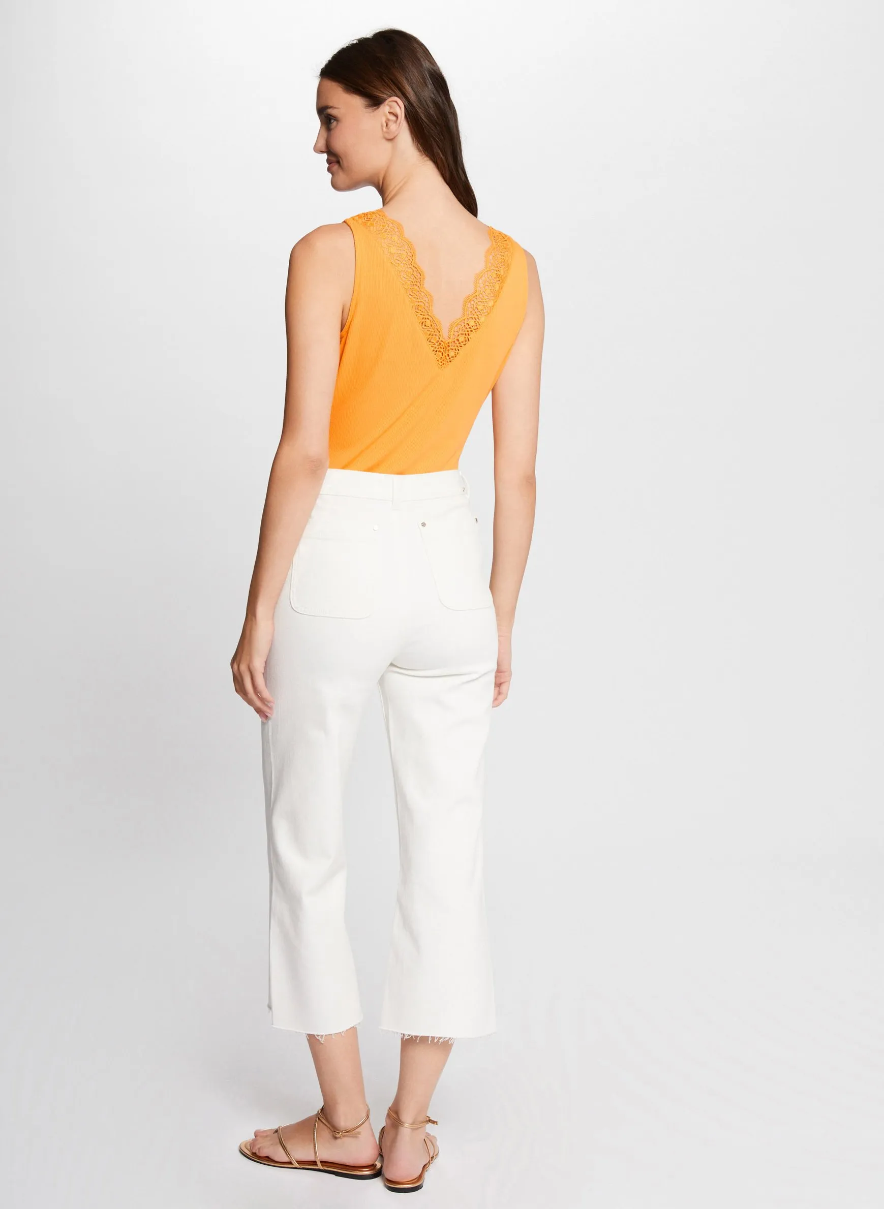MORGAN DADILA  TOP DE ENCAJE EN NARANJA