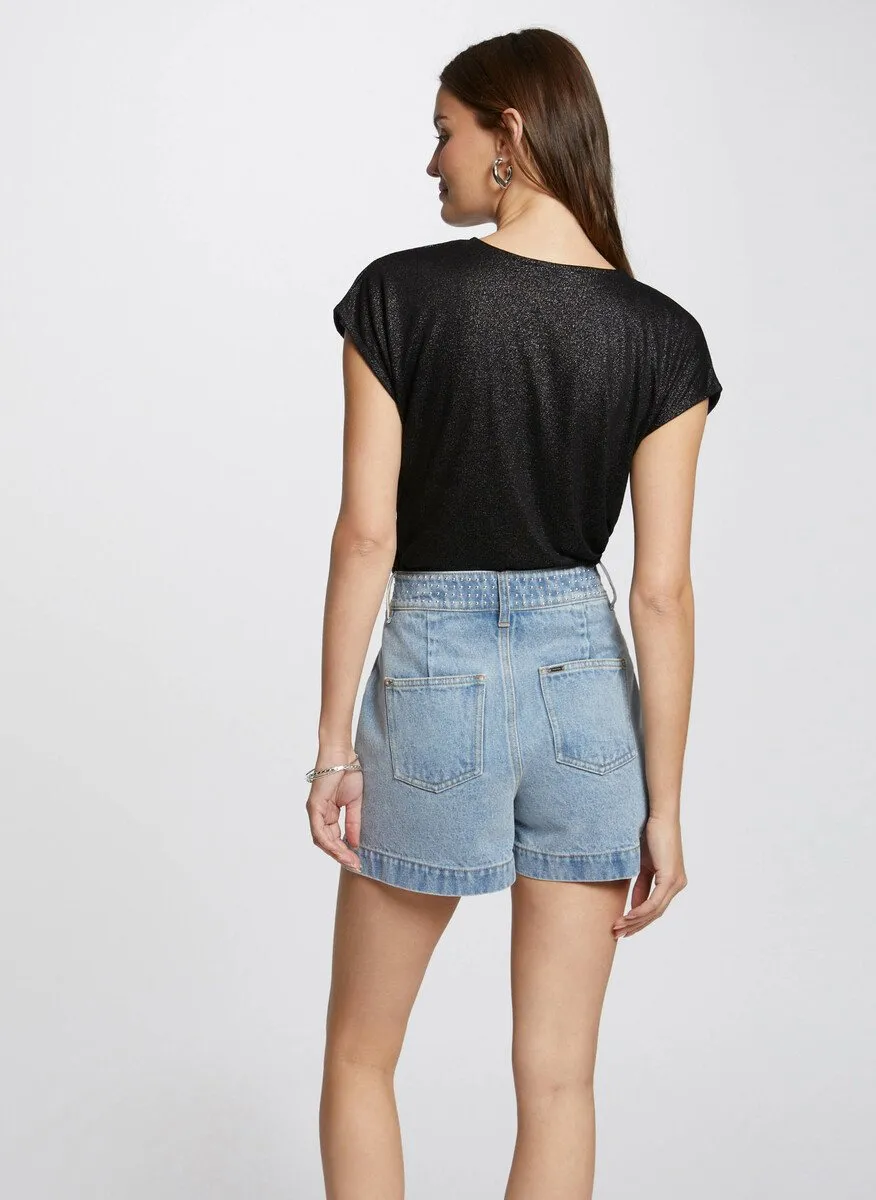 MORGAN DAGA  CAMISETA CON CUELLO EN V METALIZADO EN NEGRO
