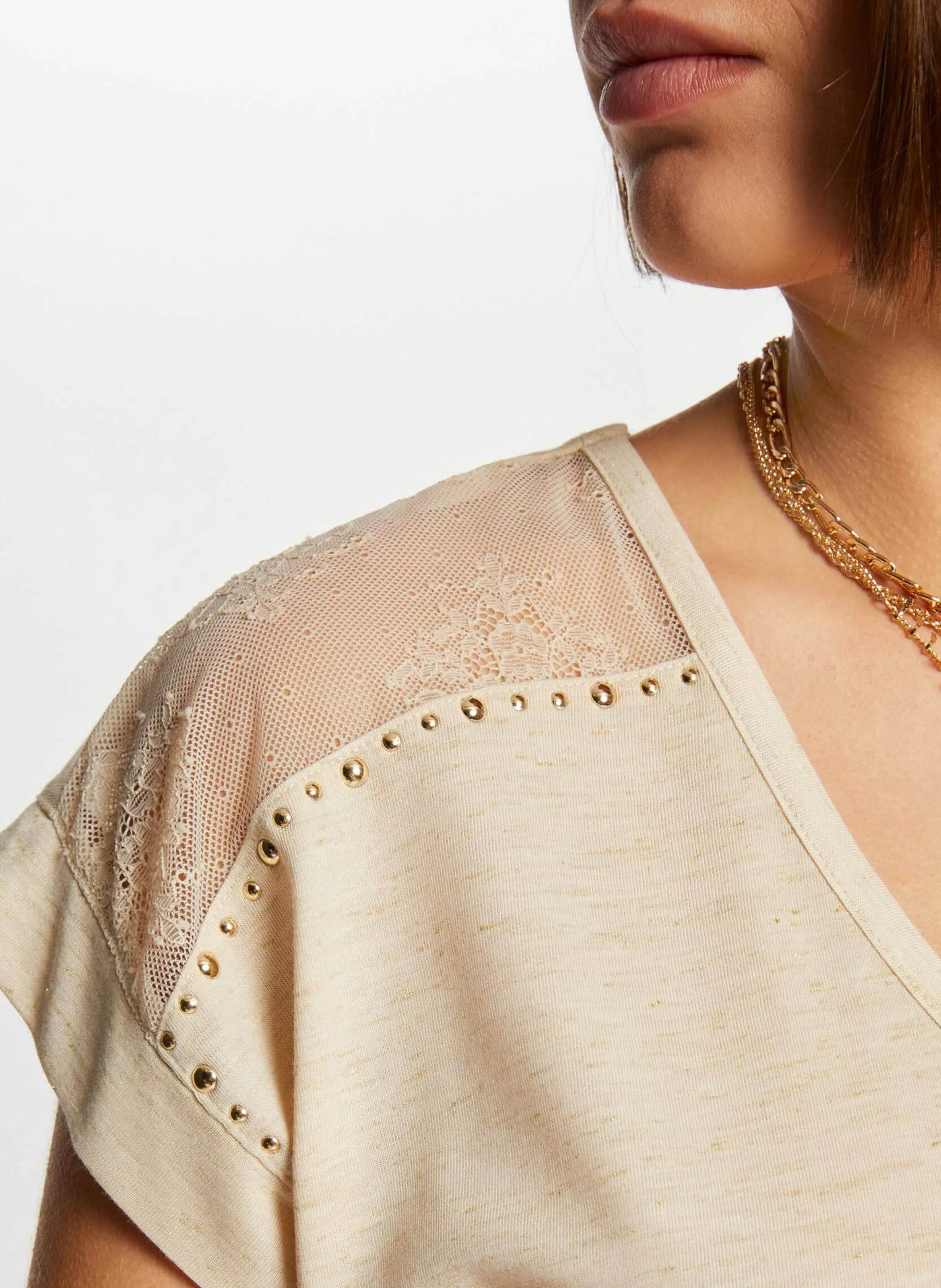 MORGAN DIMANI  CAMISETA DE MANGA CORTA EN BEIGE