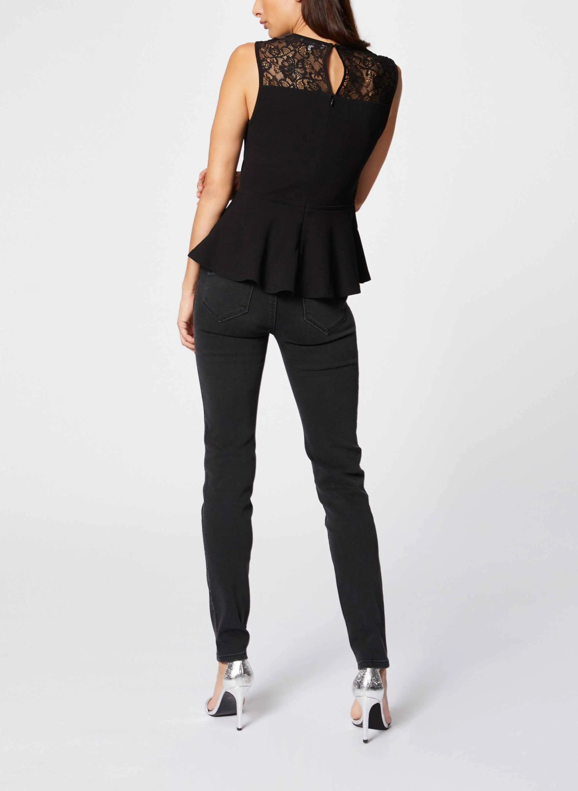 MORGAN DMUST.N  TOP DE ENCAJE SIN MANGAS CON CUELLO REDONDO EN NEGRO