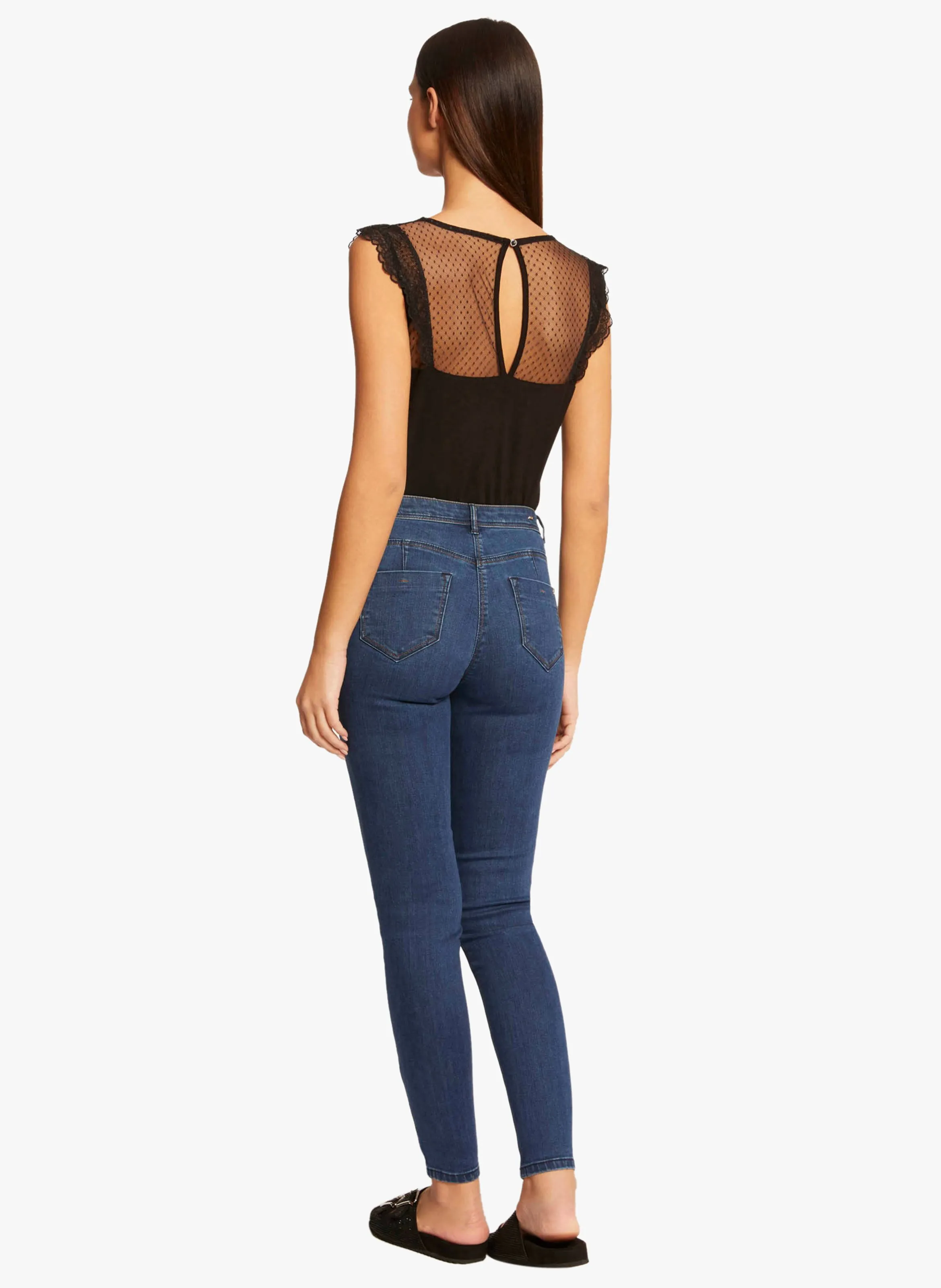 MORGAN DOCHAN  CAMISETA DE ENCAJE CON CUELLO DE PICO EN NEGRO