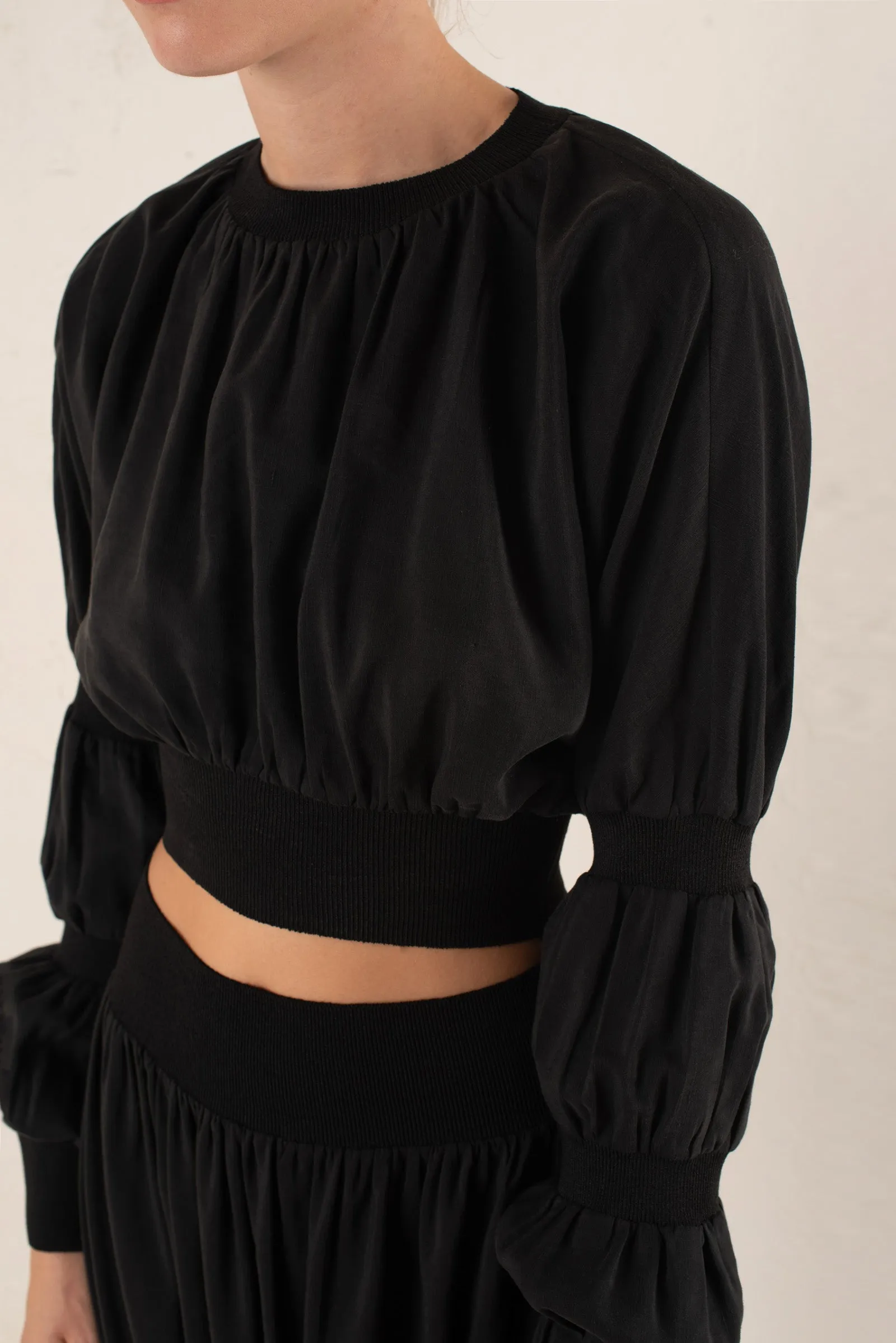 Morgan, smoke gray linen and silk crop top