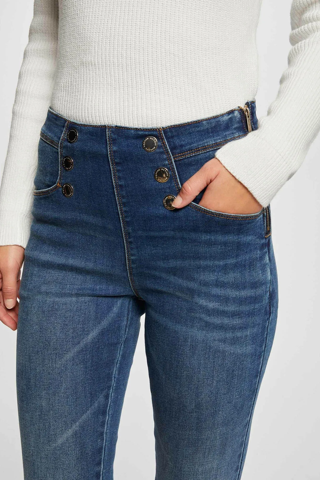 Morgan Vaquero skinny estilo corto con botones