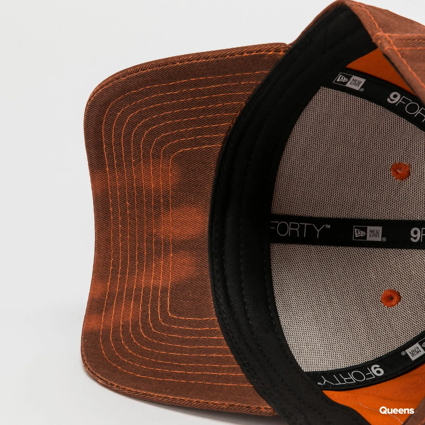 New Era 940 Colour Change