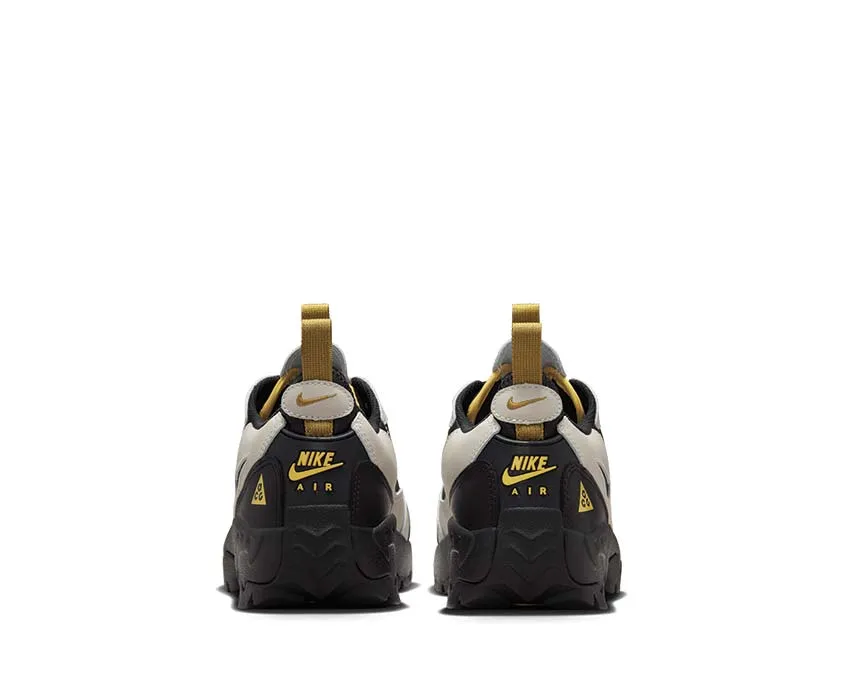 Nike ACG Air Mada