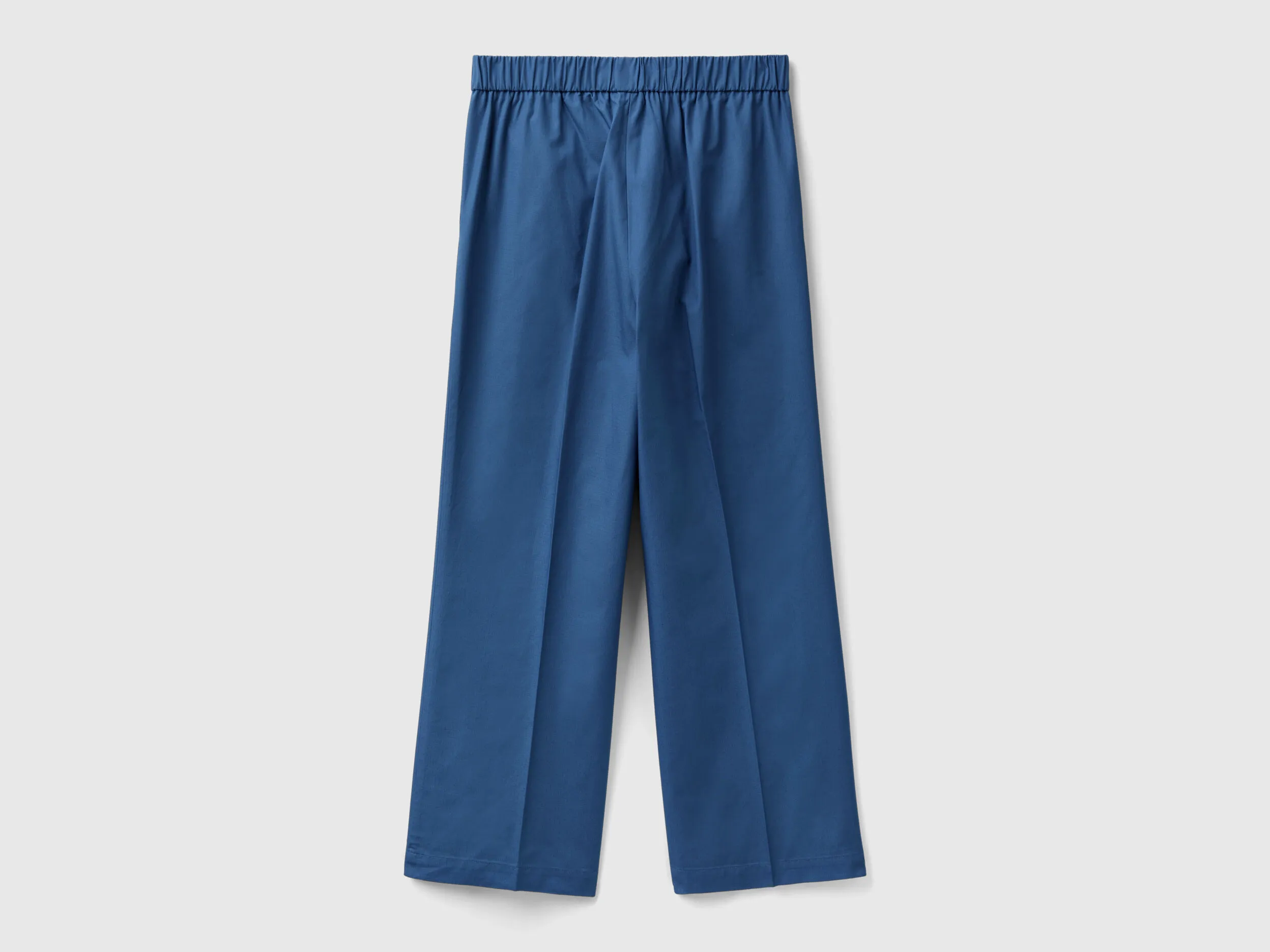 Pantalón con elástico en la cintura